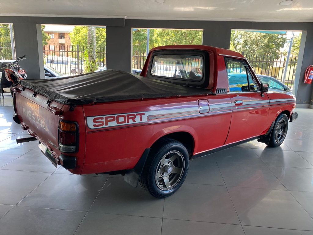 1988 Nissan 1400 SPORT Bakkie For Sale!
