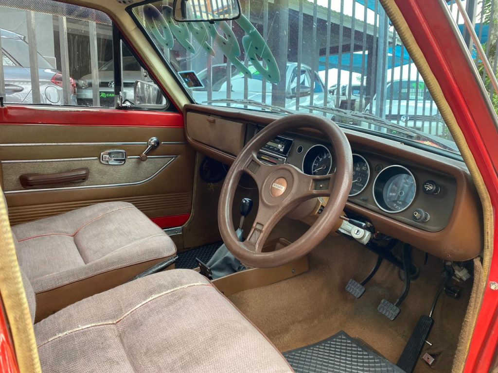 1988 Nissan 1400 SPORT Bakkie For Sale!